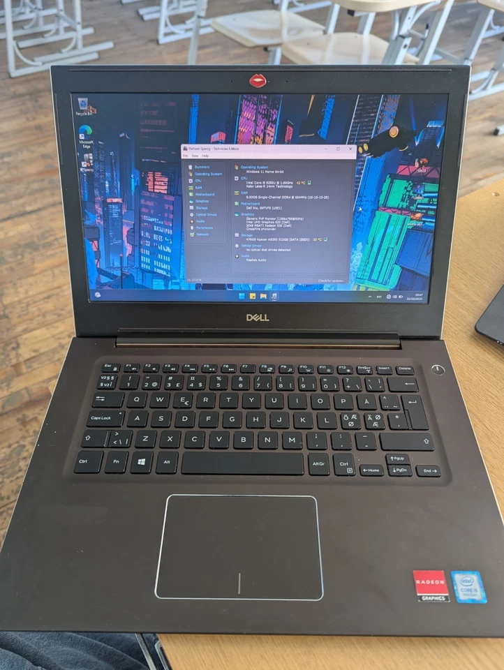 Dell Vostro 5471 Laptop Intel Core i5-8250U 1.6GHz 8GB RAM 512GB SSD Win11, ATI - Immagine 2 di 4