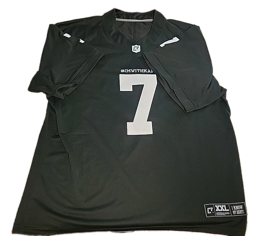 CAMISETA PERSONALIZADA FIRMADA POR COLIN KAEPERNICK TALLA 2XL CON CERTIFICADO DE AUTENTICIDAD Foto 4 de 4