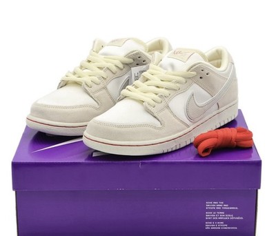 Nike Dunk Leather Low Top Lace Up Sneakers White Beige Red New with Box