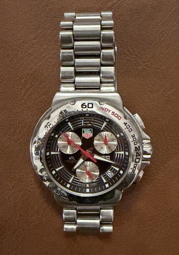 Reloj de cuarzo TAG HEUER Formula 1 Indy 500 CAC111B cronógrafo para hombre - Comprado nuevo