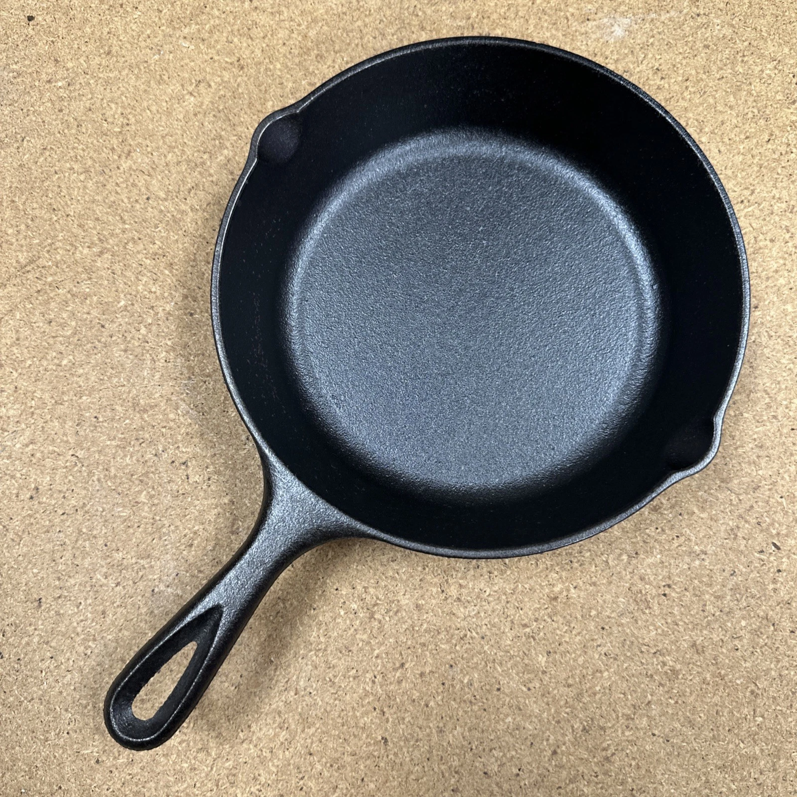 Lodge 8" Cast Iron Skillet Texas State No 5 Buc-ee's