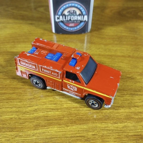 Hot Wheels Flying Colors Redline Emergency Squad Fire Truck Red Hong Kong 1975