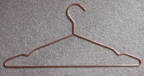 5x Rose Gold Strong Metal Coat / Trouser / Suit Hangers 42cm wide x21cm tall NEW - Picture 2 of 2