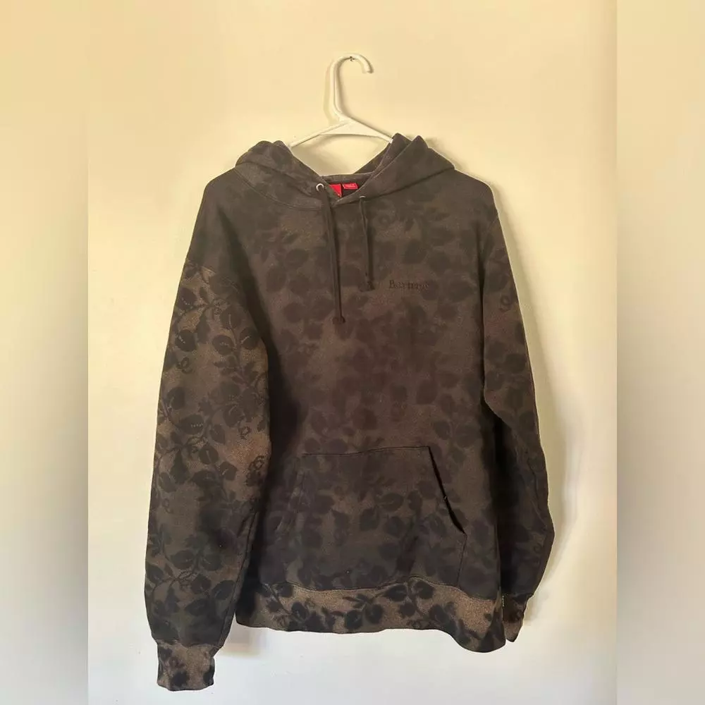 SWEAT À CAPUCHE EN DENTELLE BLANCHIE NOIR Supreme Taille M AUTHENTIQUE