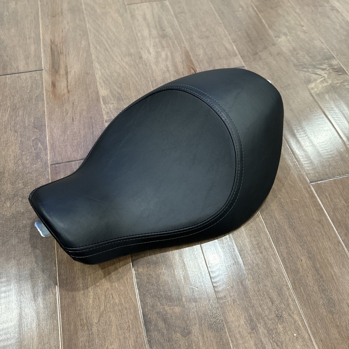 ハーレー純正シート　刻印92/61-0067 美品】ハーレーダビッドソン スポーツスター 純正 シート RDW-92