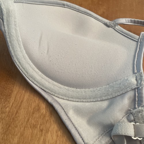 Victoria’s Secret Sexy Little Things Silver Sequence Bra 32C EUC - Picture 7 of 9