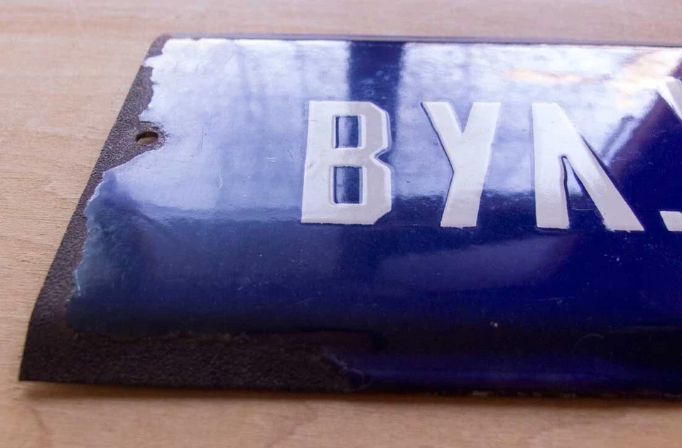 Letrero de calle vintage de metal esmaltado KIROV político ruso soviético placa de identificación URSS Foto 3 de 4