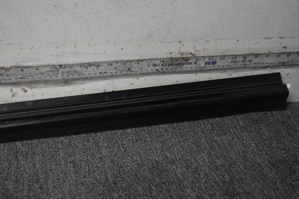 2014-2017 INFINITI QX70 БАЗОВЫЙ МОЛДИНГ ДВЕРИ ЗАВОДСКОЙ OEM - Изображение 3 из 4