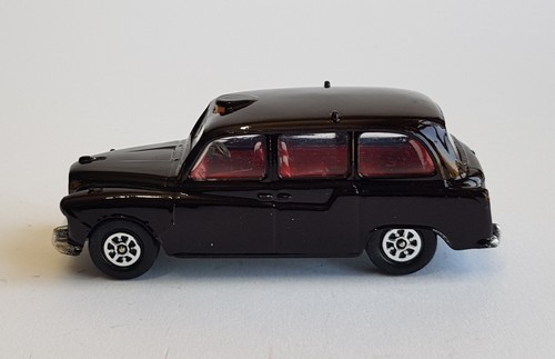 Rare Corgi Toys No. 418, Austin Taxi with Whizzwheels Superb Mint Condition - Picture 6 of 10