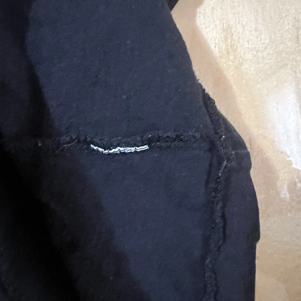 Camiseta negra de manga corta para niños pequeños Lucky Brand talla 2T cuello redondo Foto 3 de 4