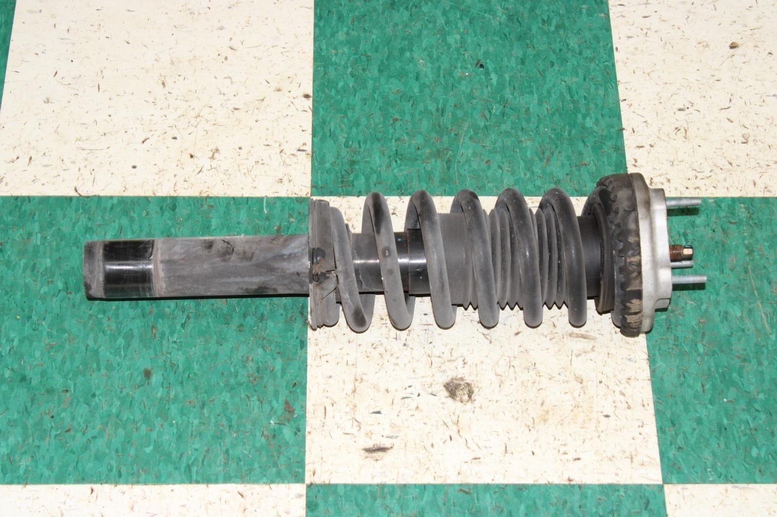 14-24 Ghibli Front Passenger Right RH Strut Shock Absorber Unit OEM Factory OE