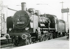 38 1744 in Magdeburg Hbf 1972
