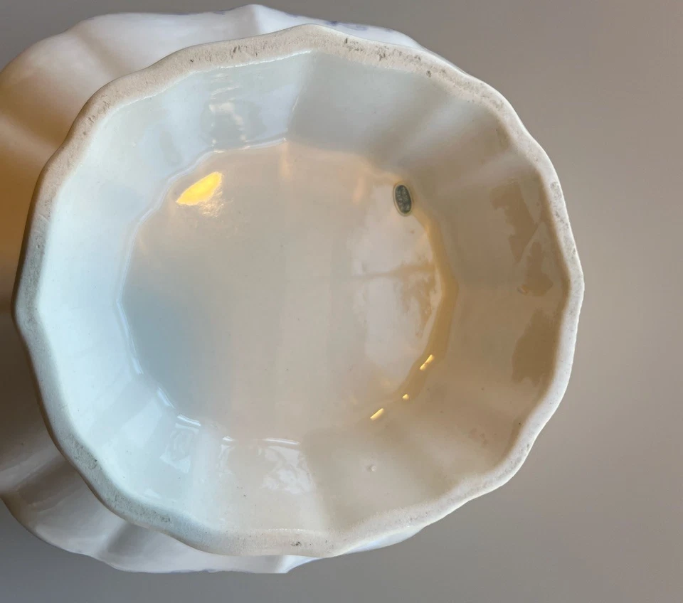 Vintage 1950’-60’s MCM Blue & White Soup Tureen , Lid , and Under plate, Japan - Image 3 of 4