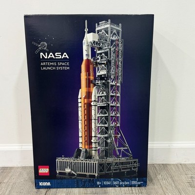 LEGO Icons NASA Artemis Space Launch System 10341 Rocket Building Set New