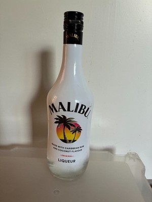 Malibu Original; 21% Vol.; 0,7 Liter-Flasche *Kokoslikör*