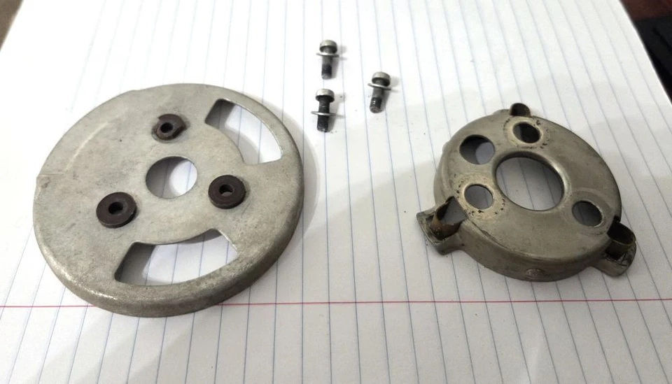 * Buen Usado Original PORSCHE 356B 356C 911 912 914 Bocina Botón Montaje Piezas * Foto 2 de 4