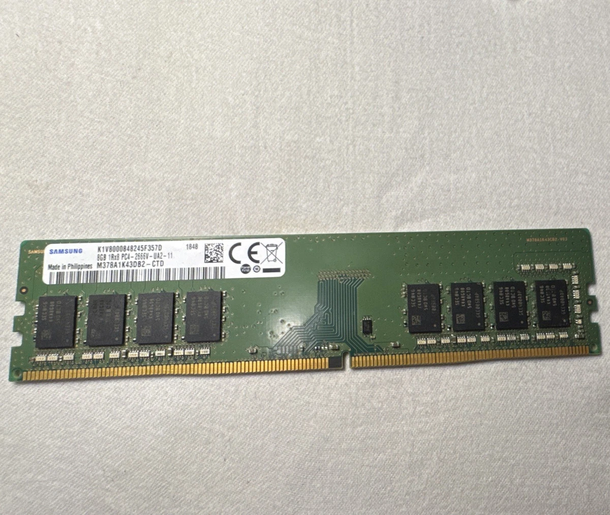 Samsung PC4-21300 (DDR4-2666) Bus Speed Computer RAM 8 GB Capacity