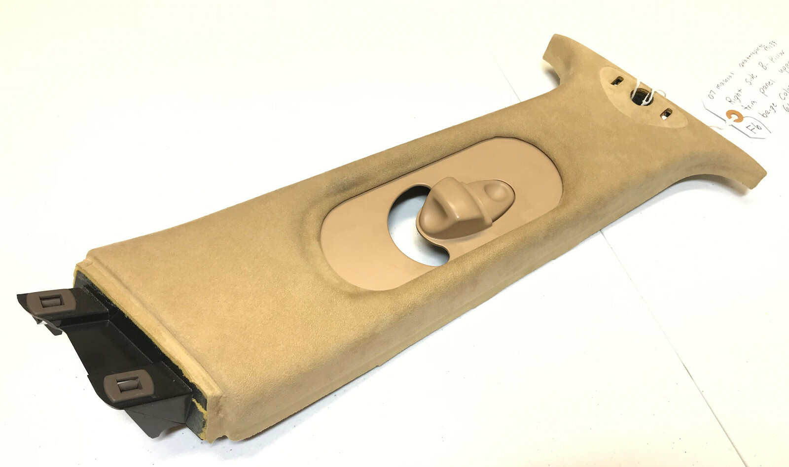 07 MASERATI QUATTROPORTE M139 RIGHT UPPER  B-PILLAR PANEL BEIGE  66515700