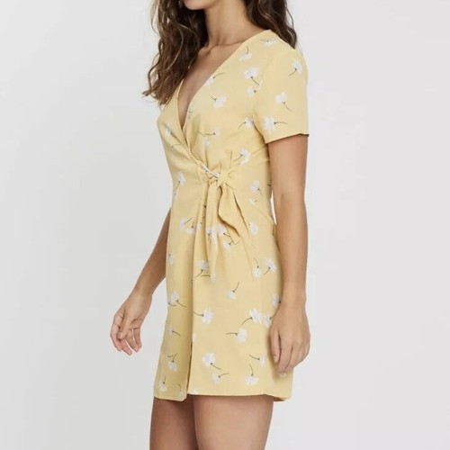 New Without Tags Amuse Society Elena Sun Ray Yellow Mini Wrap Dress Size Small - Picture 3 of 8