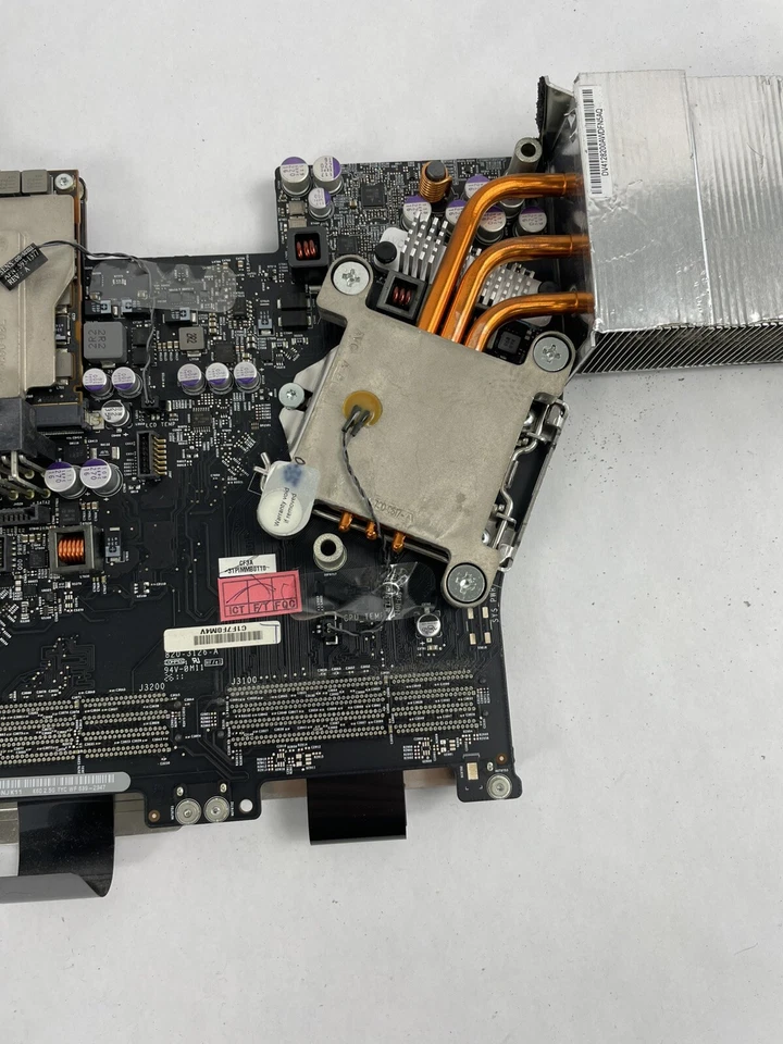 iMac 820-3126-A 21.5" A1311 Logic Board Assy w/2.5 GHz i5 CPU EMC 2428 Mid 2011 - Image 4 of 4