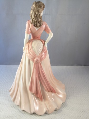 Coalport Ladies of Fashion Figurine 'Jacqueline' by J Glynn Fig of the Yr 1995 - Picture 4 of 10