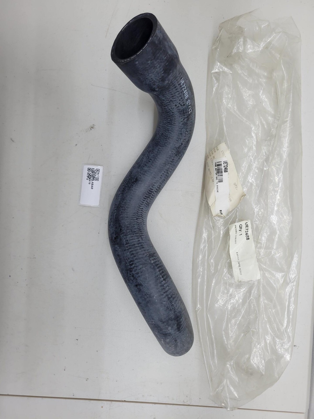 Rolls Royce / Bentley BOTTOM HOSE UE72488