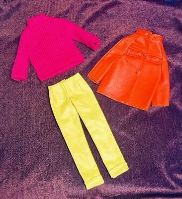 Vintage Barbie 1970 THE SKI SCENE #1797 Outfit Pants, Sweater & Jacket ~NICE!