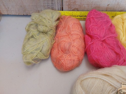 Venetta William Unger Italian Mohair Blend Pastel Color knitting Yarn - Picture 3 of 6