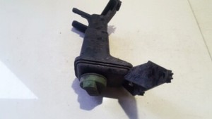 Volkswagen Passat 2003 Power Steering Pump Oil Reservoir Tank 3b04 #676519-54