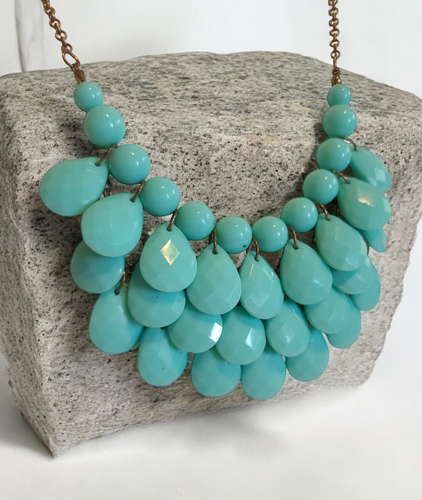 Vintage Teal Pear & Round Acrylic Bead Bib Gold Tone Necklace 22in