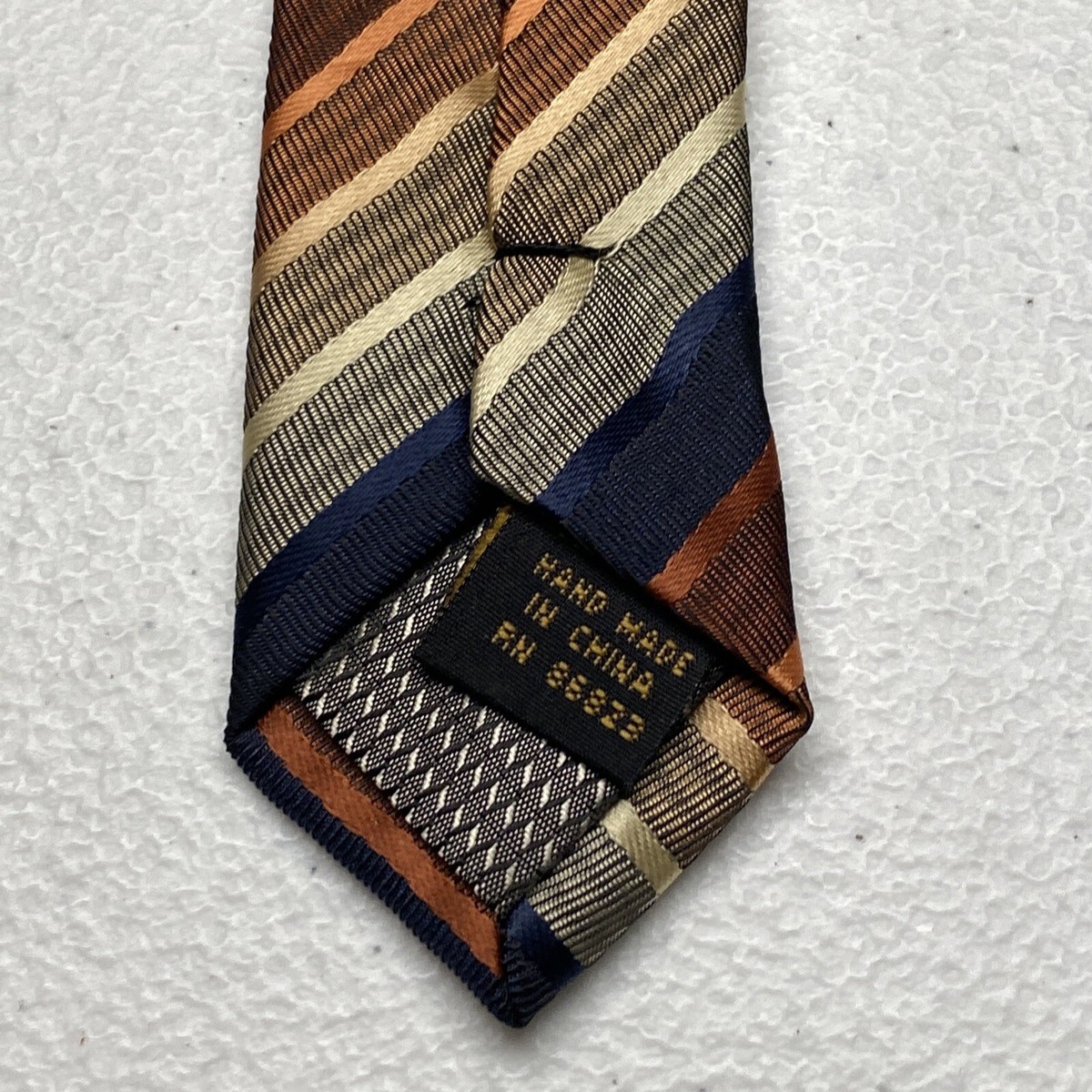 Alexander Julian Colours 100% Textured Polyester Multicolor