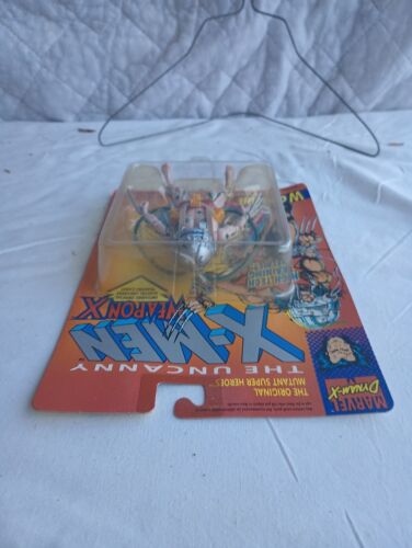 The Uncanny X-Men Weapon X 4th Edition Wolverine Action Figure ToyBiz 1992 New - Picture 4 of 6