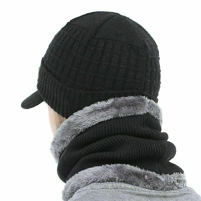 L.V Beanie & Scarf Set In Black in 2023