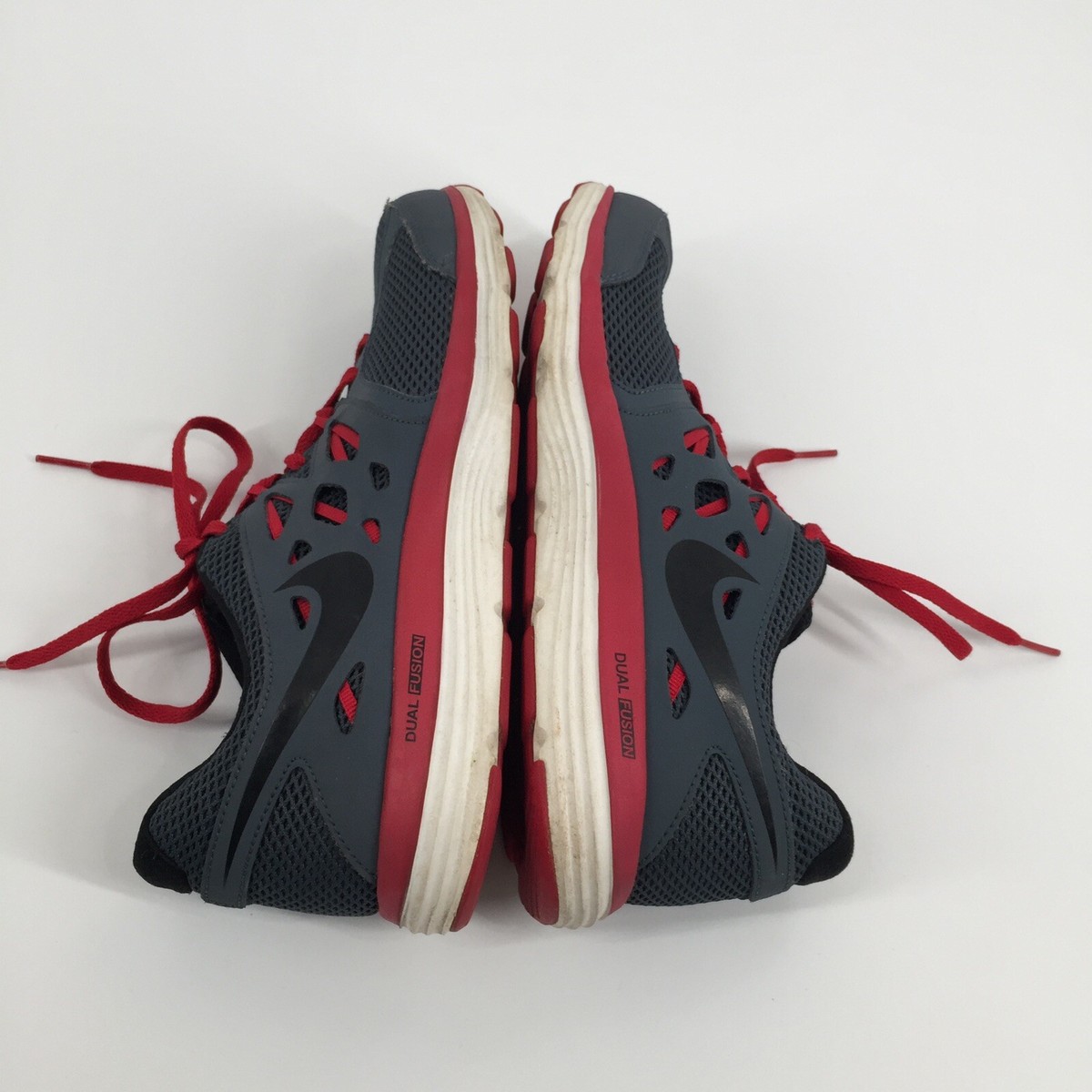 Nike Dual Fusion Lite Sneakers 7 Mens Gray Red Athletic  display picture 1