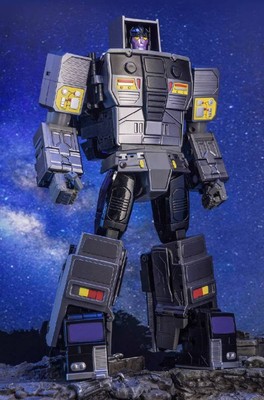 Brand new X-Transbots Gravestone MX-12T