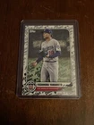 2025 Topps Yoshinobu Yamamoto Base (Raw)
