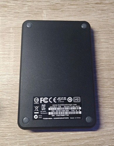 Disco duro externo Toshiba 1000 GB (1 TB) Micro USB - COMO NUEVO - Imagen 2 de 4