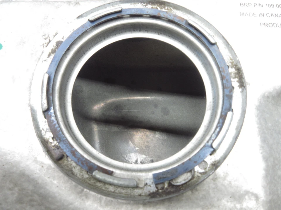 2012 12-16 Can-Am Spyder Roadster RSS Fuel Tank Gas Petrol Cell Reservoir OEM - Image 3 of 4
