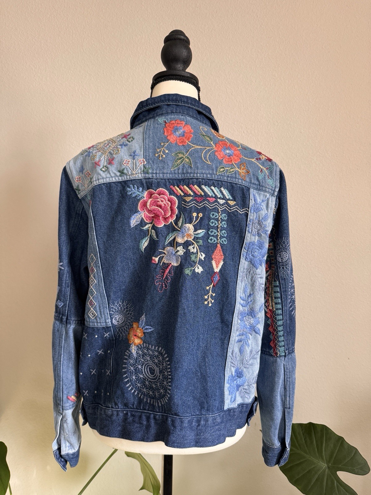 Johnny Was Workshop Embroidered Patchwork Denim J… - image 4