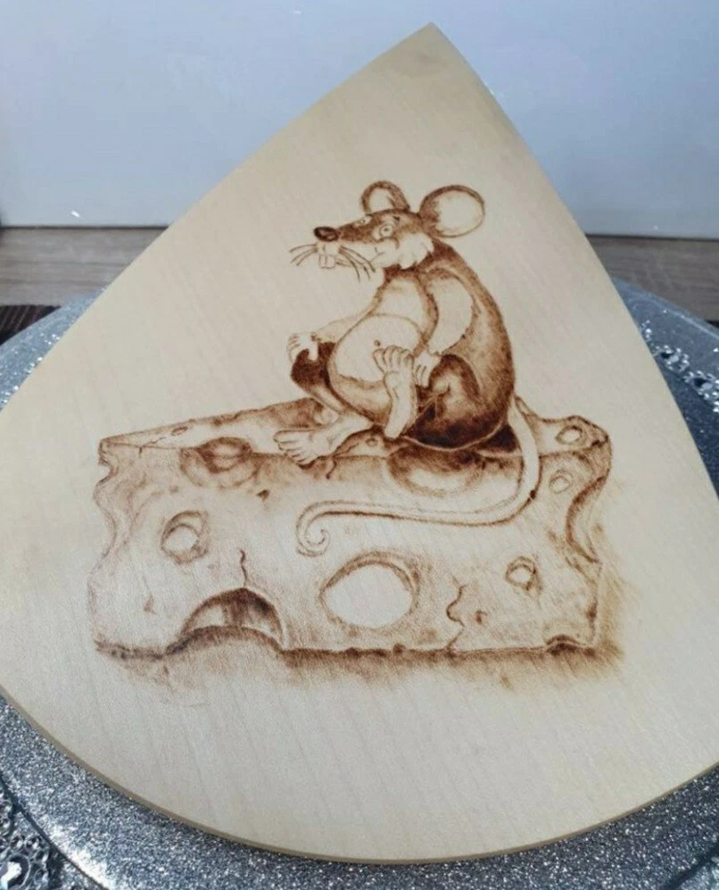 Vegetable chopping board with hand designed artwork
Opens in a new window or tab