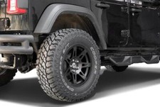 Kompletträder 17" + Reifen 315 Discoverer ST passend für Jeep Wrangler JL 2018-
