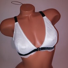 Victoria Secret Bralette Bra Medium White Black Triangle Padded Lace Wireless