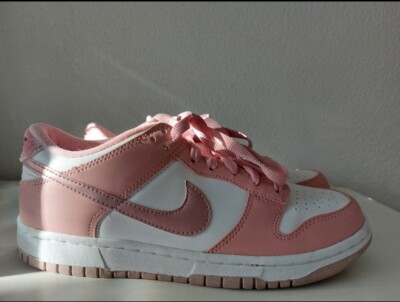 Nike Dunks  low damen Rosa 38.5 sehr gute zustand nur 2 mal getragen 