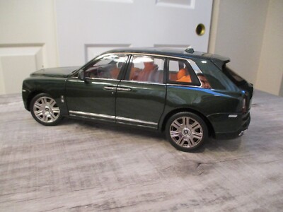 特価 1/18 ロールスロイス カリナン Rolls Royce グリーン 1: 18 Rolls Royce Cullinan - Green metallic - SDmodelcartuning.com