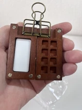 8 Well Sketchbook Palette Mini Color Mixing Box Wooden Watercolor Paint Case