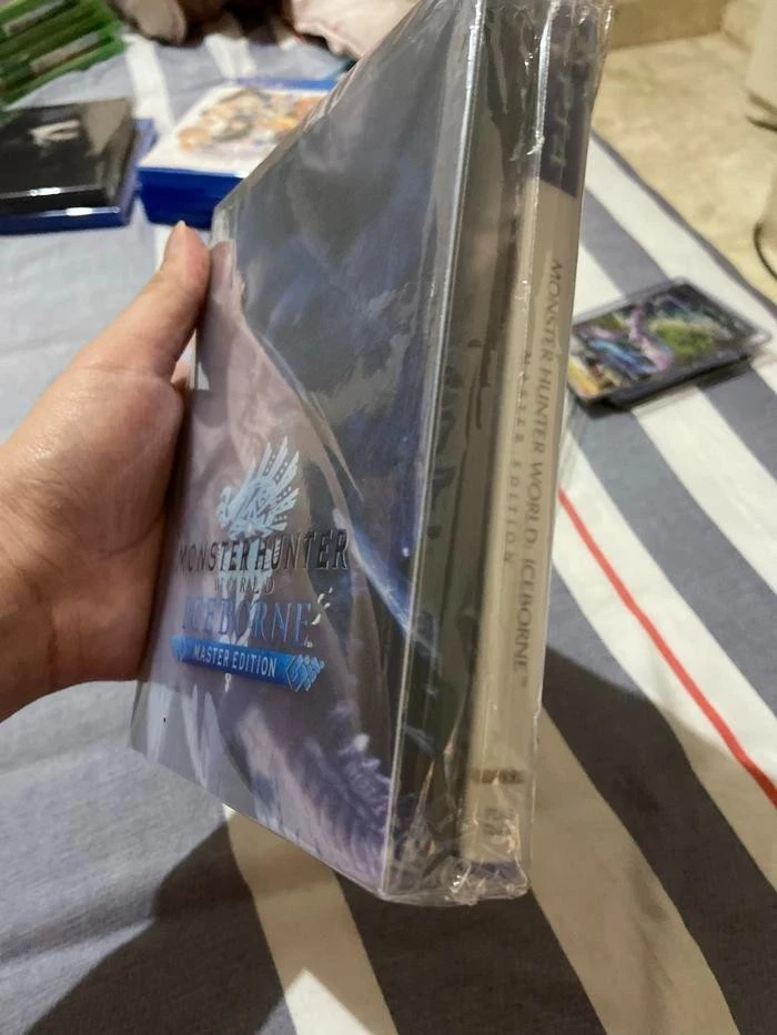 PS4 Monster Hunter World Iceborne Master Edition Steelbook Capcom Pre Owned - Image 3 of 3