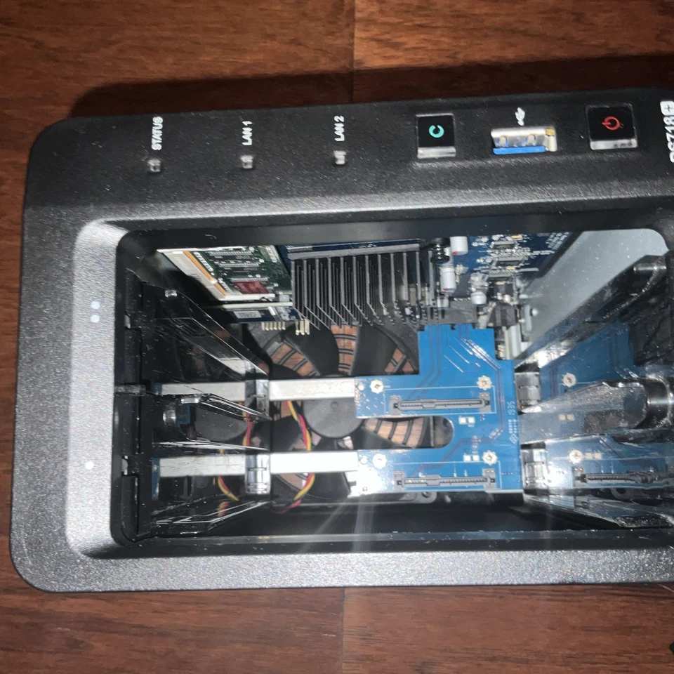 Synology DS718+ NAS DiskStation 6 GB RAM, 8TB Seagate Barracuda - Image 4 of 4