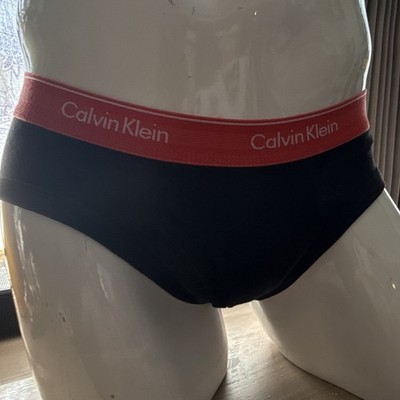 Calvin Klein Logo hip Brief Men s M Black/Red Cotton Blend