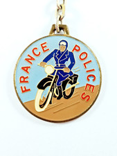 PORTE-CLES - FRANCE POLICES - RETRAITÉS de la POLICE - Métal Époxy Vintage -
