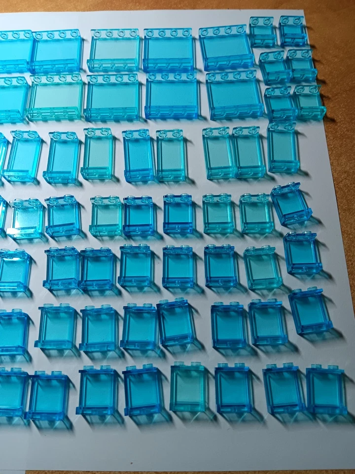 LEGO BULK LOT OF 104 TRANS LIGHT BLUE WALL/WINDOW PANELS 1X2X2 1X2X3 1X4X3 - Image 2 of 3